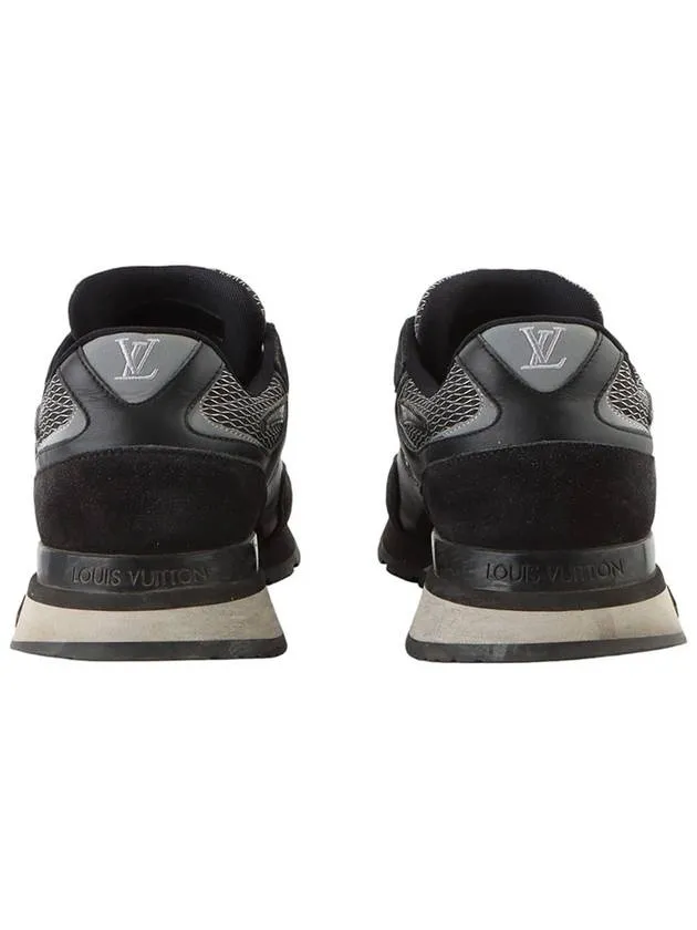 1A9J1C Runaway Sneakers Size 733536Y 2