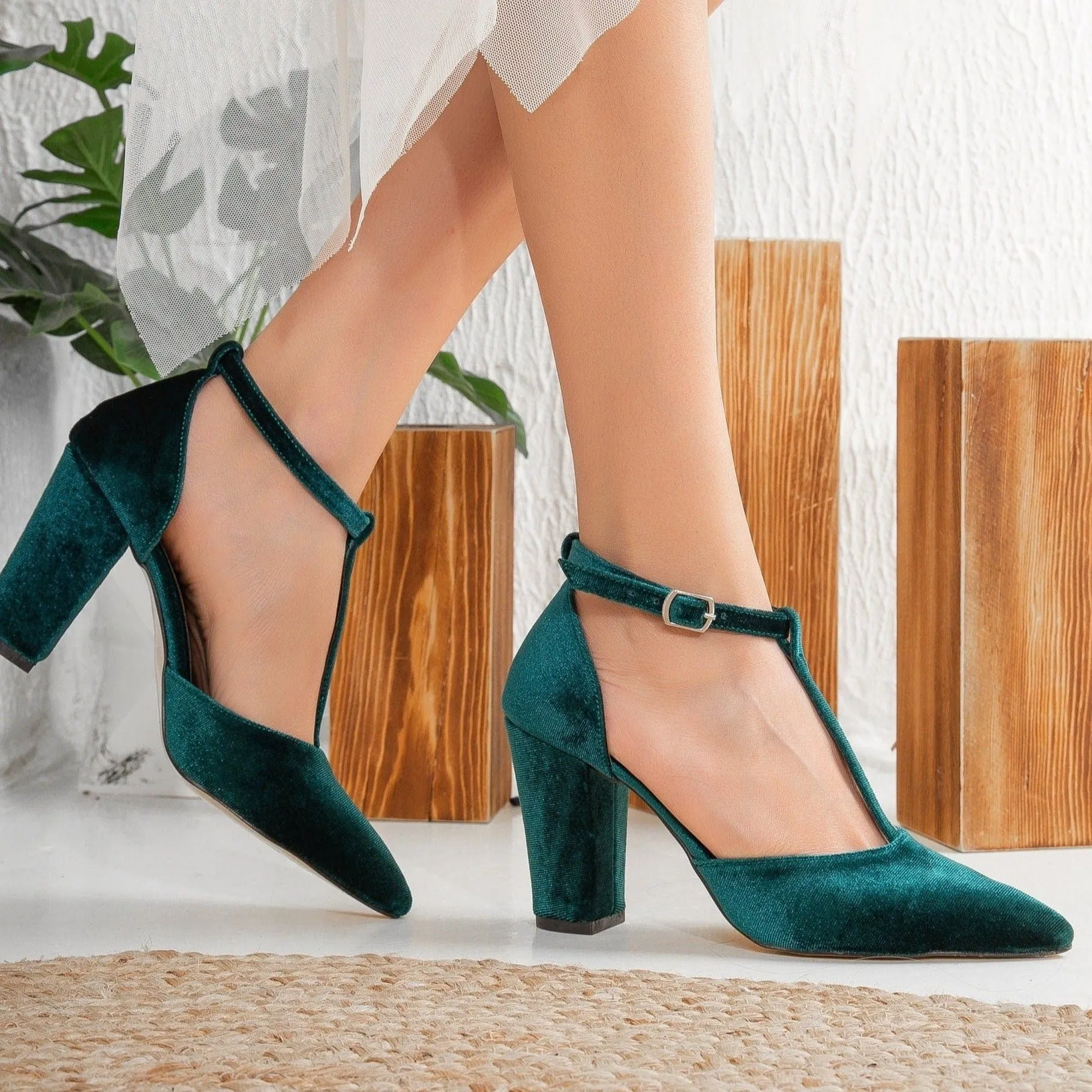 Angelique - Green Velvet High Heels