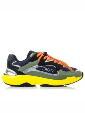 B24 Low Top Sneakers
