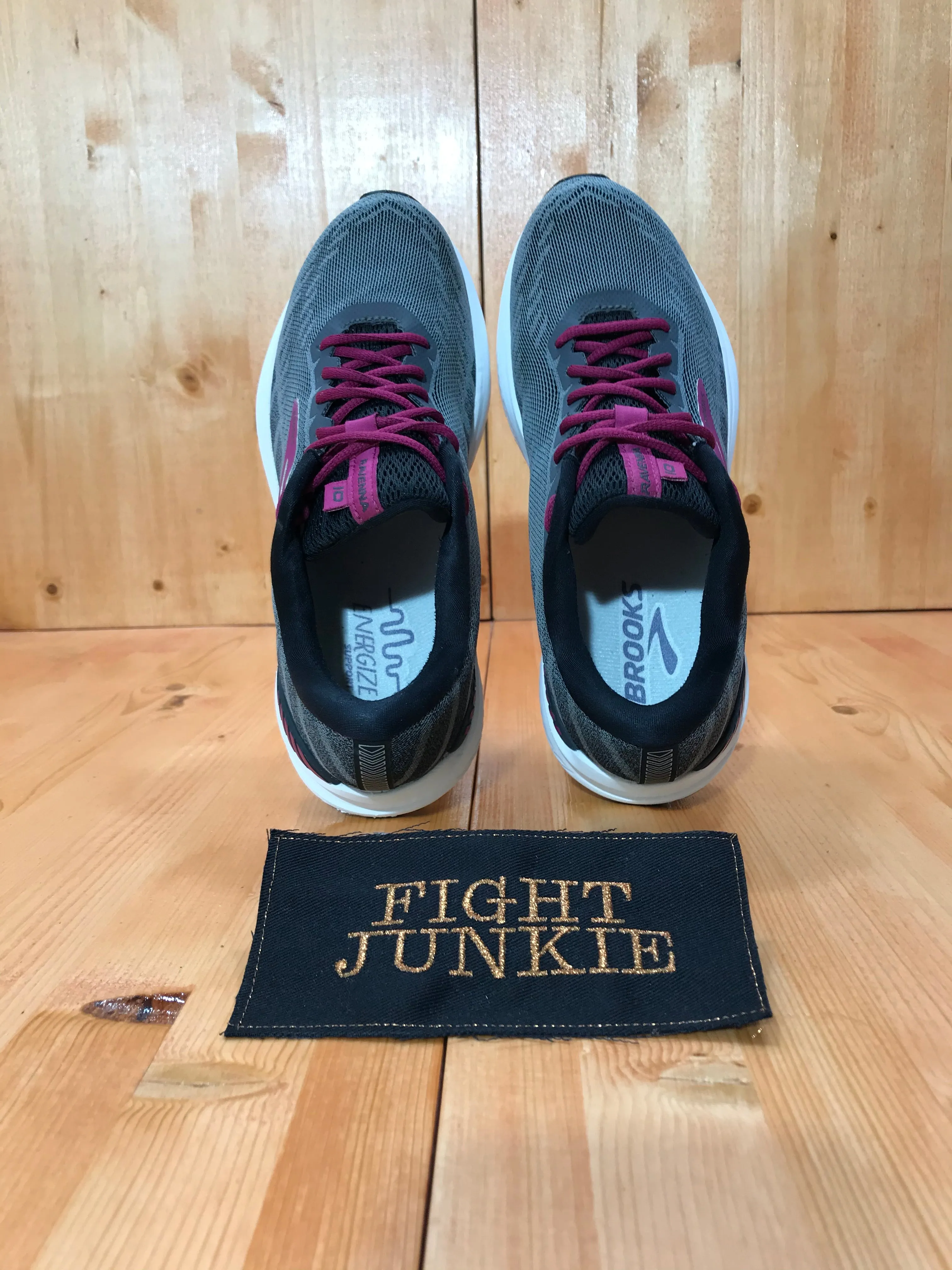 BROOKS RAVENNA 10 Womens Size 7.5 Running Shoes Sneakers