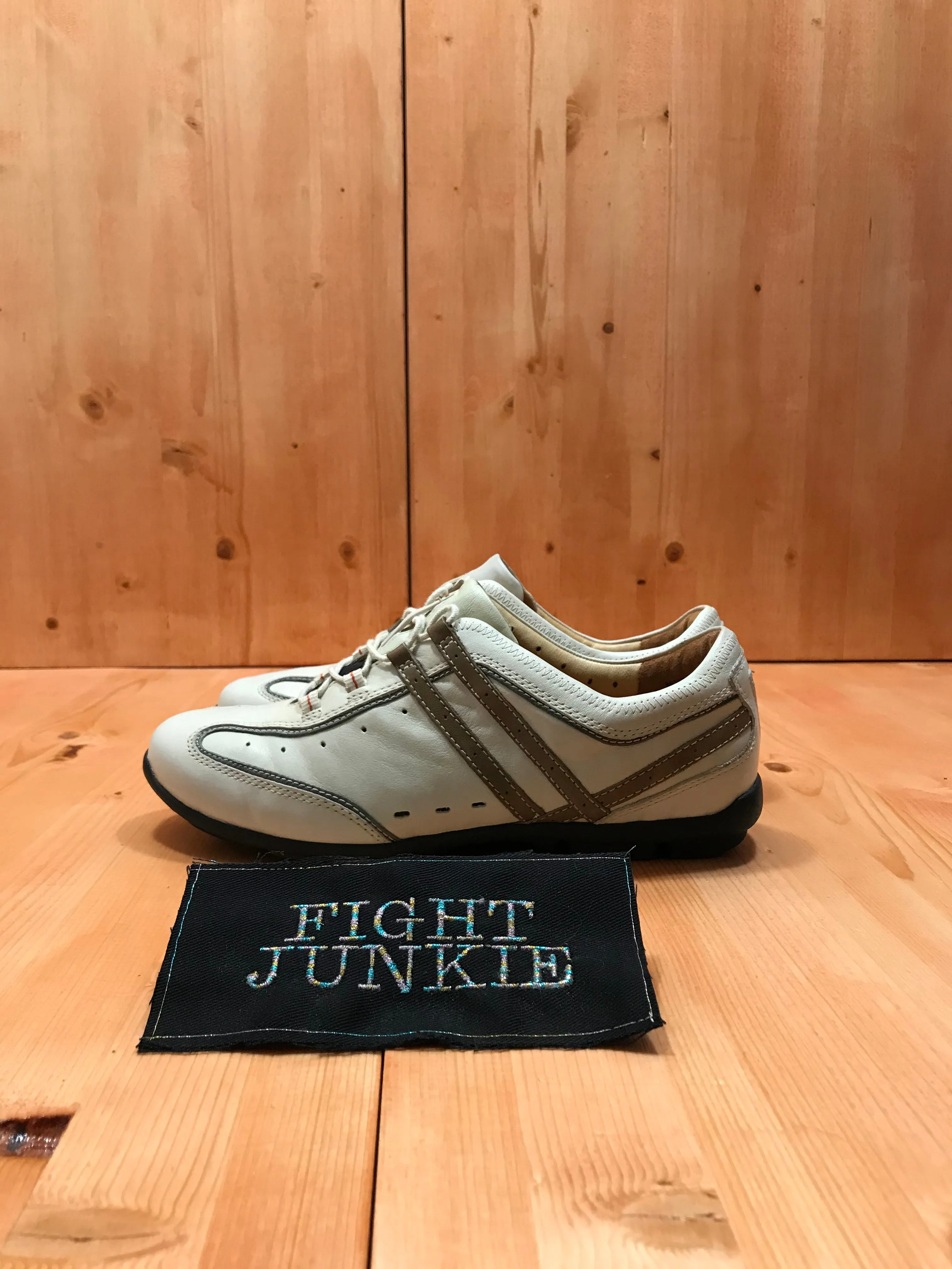 CLARKS UNSTRUCTURED Women's Size 8 Leather Comfort Shoes Sneakers