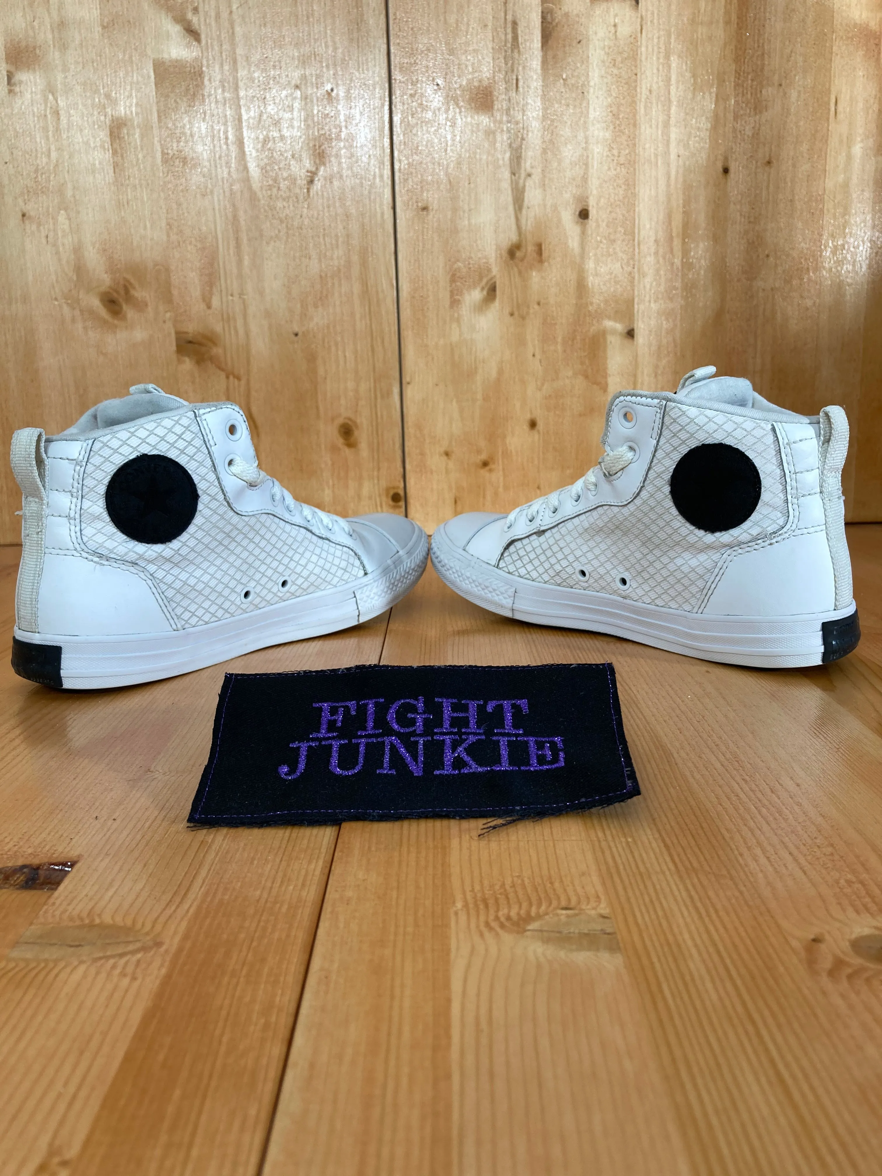CONVERSE CHUCK TAYLOR ALL STAR ASYLUM Youth Size 5 Mid Tops Shoes Sneakers White 648938C