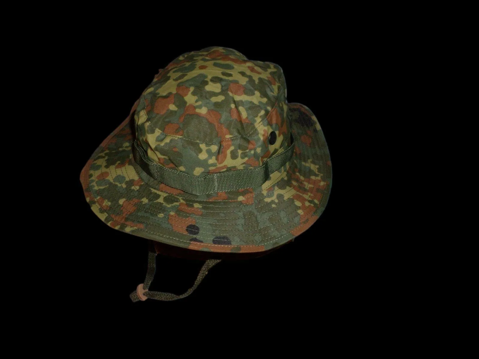 NEW GERMAN FLECKTARN CAMOUFLAGE TRILAM BOONIE HAT SIZE X- LARGE